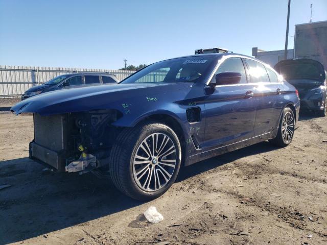 WBAJB1C59JB375027 - 2018 BMW 530XE BLUE photo 1