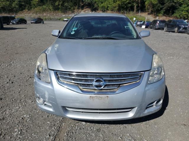 1N4AL2AP4AN526046 - 2010 NISSAN ALTIMA BASE SILVER photo 5