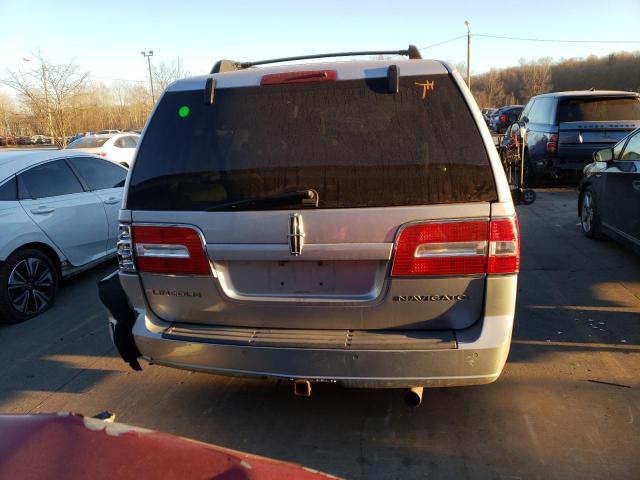 5LMJJ3J55BEJ10070 - 2011 LINCOLN NAVIGATOR L SILVER photo 6