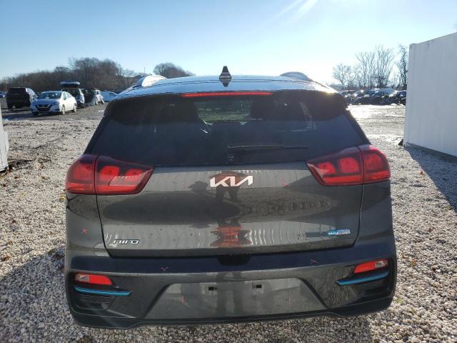 KNDCC3LG6N5160571 - 2022 KIA NIRO S GRAY photo 6