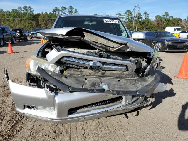 JTEZU5JR5B5020493 - 2011 TOYOTA 4RUNNER SR5 SILVER photo 5