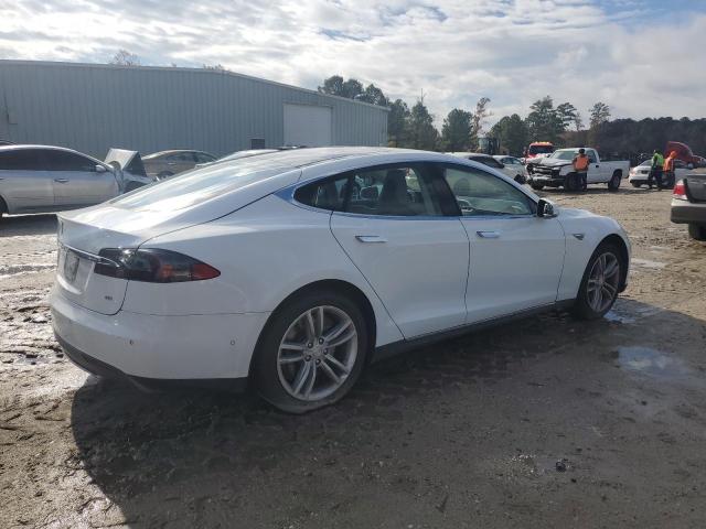 5YJSA1H17EFP60864 - 2014 TESLA MODEL S WHITE photo 3