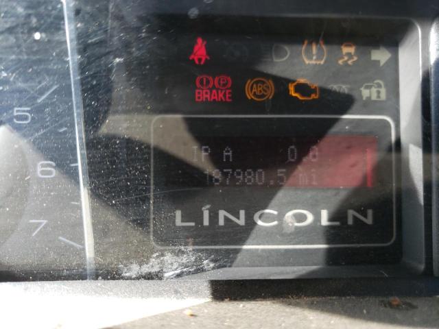 5LMJJ2J55AEJ04567 - 2010 LINCOLN NAVIGATOR 白色 照片 9