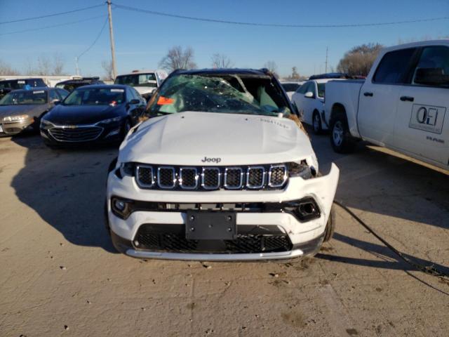 3C4NJDCN4PT572414 - 2023 JEEP COMPASS LIMITED WHITE photo 5