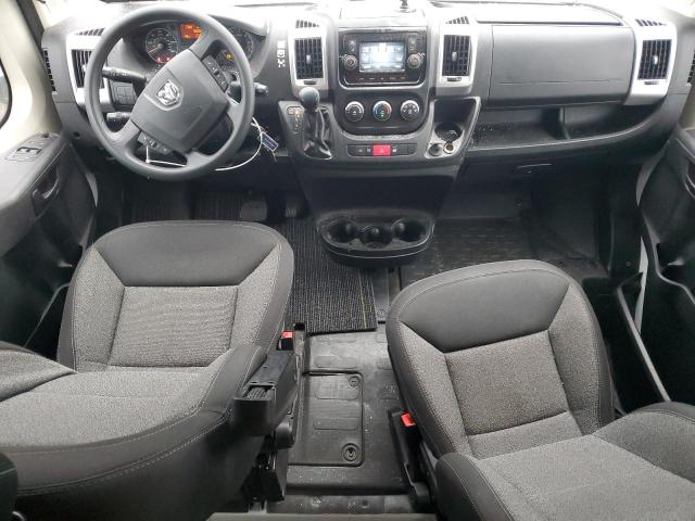 3C6TRVCG1JE147226 - 2018 RAM PROMASTER 2500 HIGH WHITE photo 8