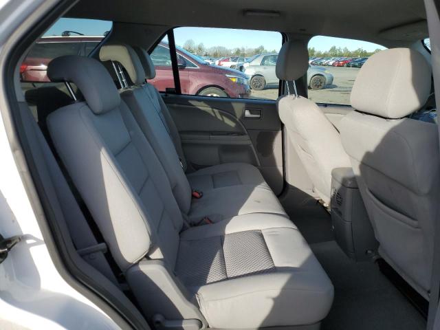 1FMDK02177GA39876 - 2007 FORD FREESTYLE SEL WHITE photo 11