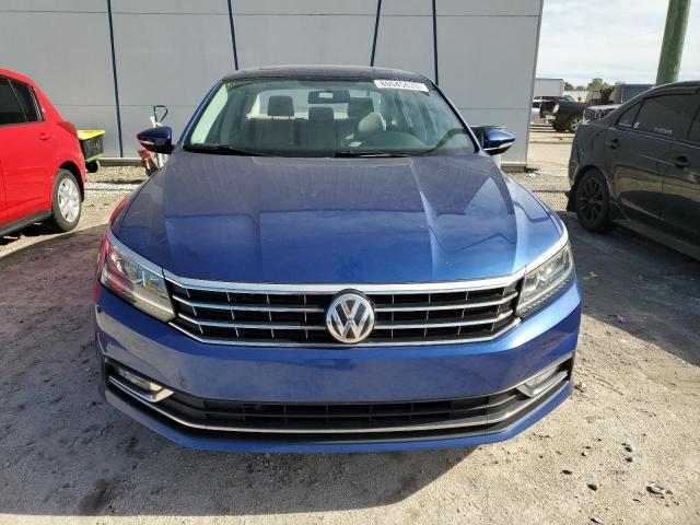 1VWBS7A35GC015734 - 2016 VOLKSWAGEN PASSAT SE BLUE photo 5