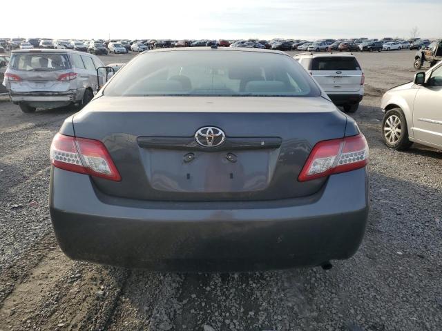 4T1BF3EK6AU057523 - 2010 TOYOTA CAMRY BASE GRAY photo 6