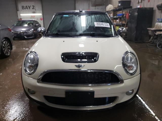 WMWMS3C54ATZ85338 - 2010 MINI COOPER S CREAM photo 5