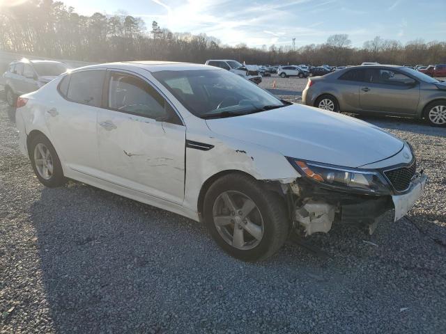 KNAGM4A73E5475459 - 2014 KIA OPTIMA LX WHITE photo 4