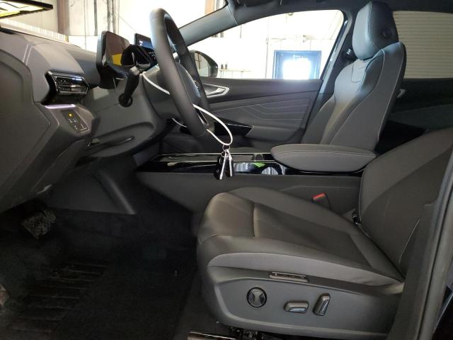 1V2VMPE86PC049342 - 2023 VOLKSWAGEN ID.4 PRO S შავი ფოტო 7