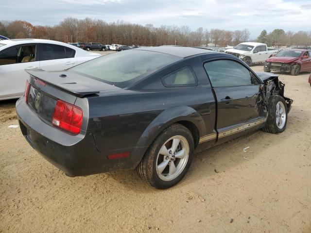 1ZVFT80N375274122 - 2007 FORD MUSTANG GRAY photo 3