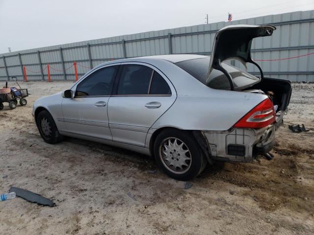 WDBRF64J23F375447 - 2003 MERCEDES-BENZ C 320 SILVER photo 2