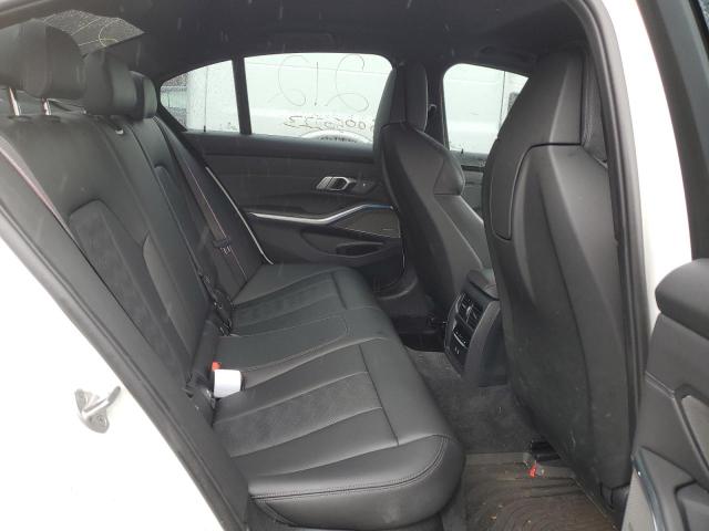 WBS33AY03PFN32745 - 2023 BMW M3 COMPETITION WHITE photo 10