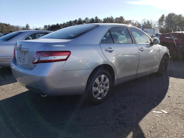 4T1BF3EK2AU046907 - 2010 TOYOTA CAMRY BASE SILVER photo 3