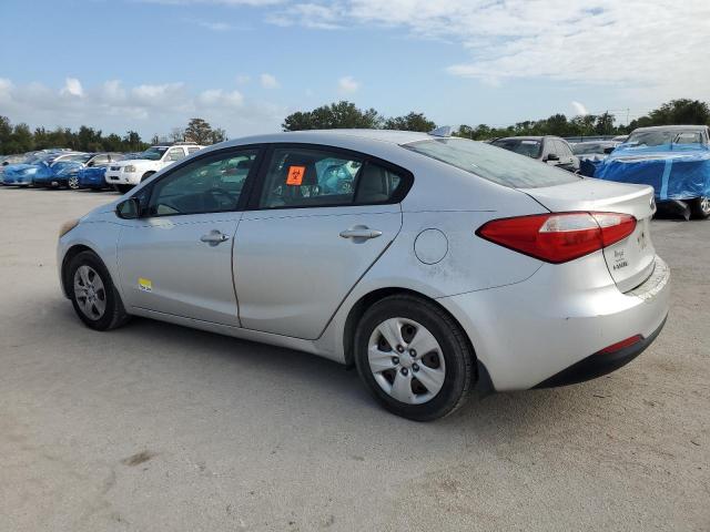 KNAFK4A67E5251281 - 2014 KIA FORTE LX SILVER photo 2