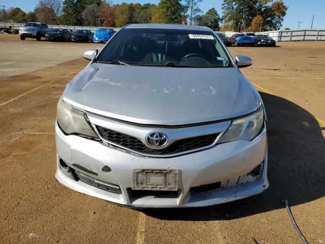 4T1BF1FK2CU097717 - 2012 TOYOTA CAMRY BASE SILVER photo 5