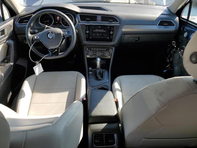 3VV3B7AXXJM183340 - 2018 VOLKSWAGEN TIGUAN SE Көк фото 8