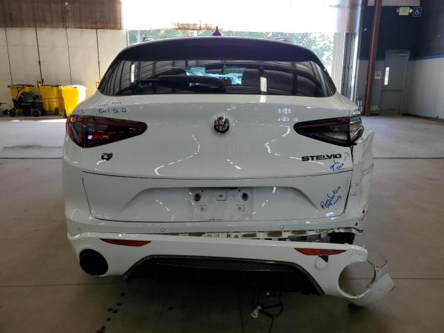ZASPAKBN1N7D37461 - 2022 ALFA ROMEO STELVIO TI WHITE photo 6
