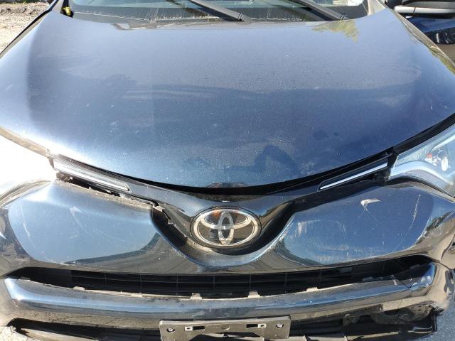 JTMBFREVXJJ249059 - 2018 TOYOTA RAV4 LE CHARCOAL photo 12