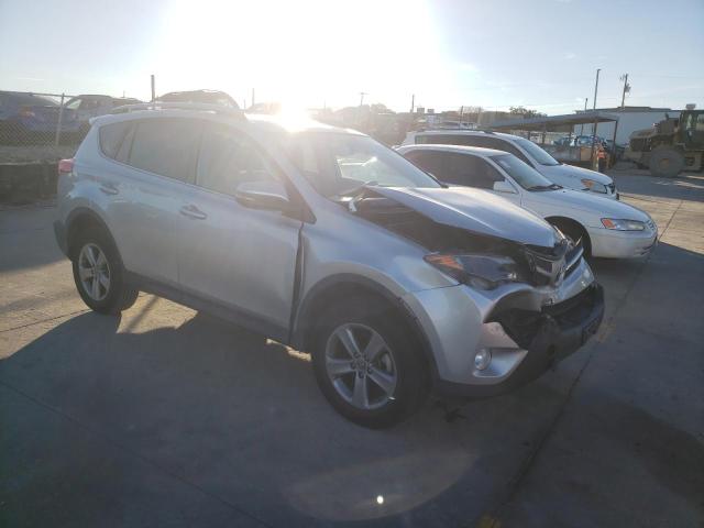 2T3WFREV5FW233426 - 2015 TOYOTA RAV4 XLE SILVER photo 4