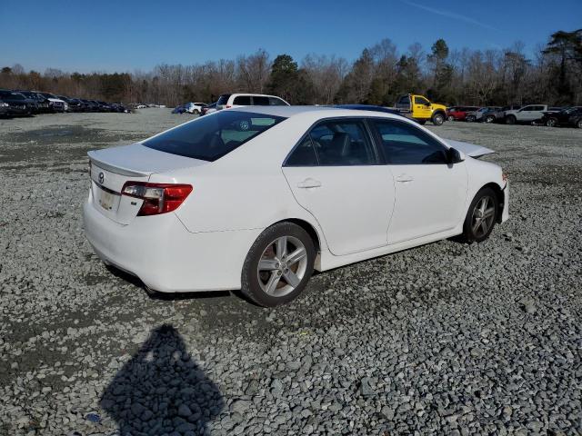 4T1BF1FK6CU184424 - 2012 TOYOTA CAMRY BASE WHITE photo 3