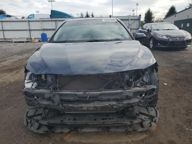 4T1B11HK6JU552321 - 2018 TOYOTA CAMRY L BLUE photo 5