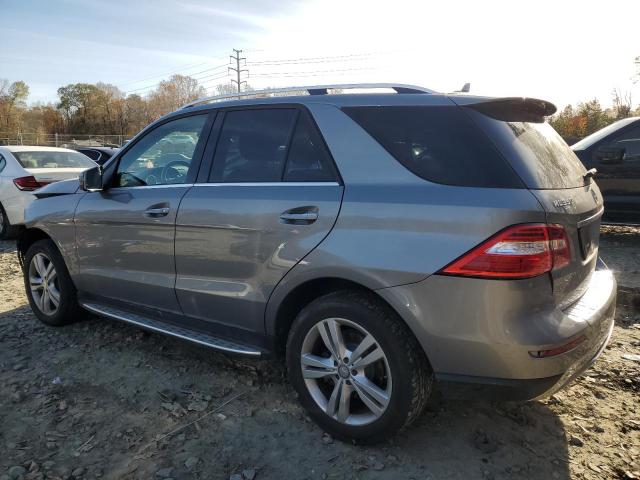 4JGDA5HB9FA592255 - 2015 MERCEDES-BENZ ML 350 4MATIC GRAY photo 2