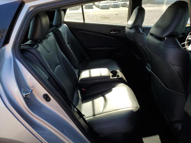 JTDKARFP3J3098522 - 2018 TOYOTA PRIUS PRIM 银色 照片 10