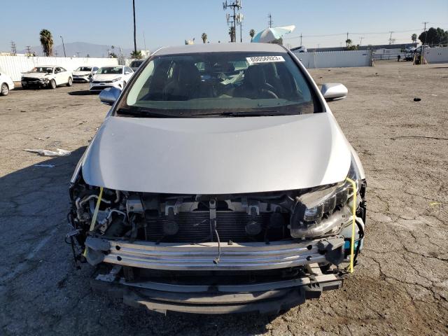 JTDKARFP3J3098522 - 2018 TOYOTA PRIUS PRIM 银色 照片 5