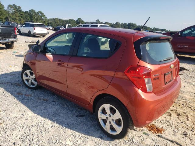 KL8CB6SA8MC708140 - 2021 CHEVROLET SPARK LS ORANGE photo 2