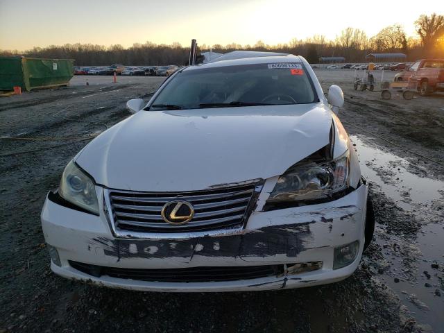 JTHBK1EG9B2451786 - 2011 LEXUS ES 350 WHITE photo 5