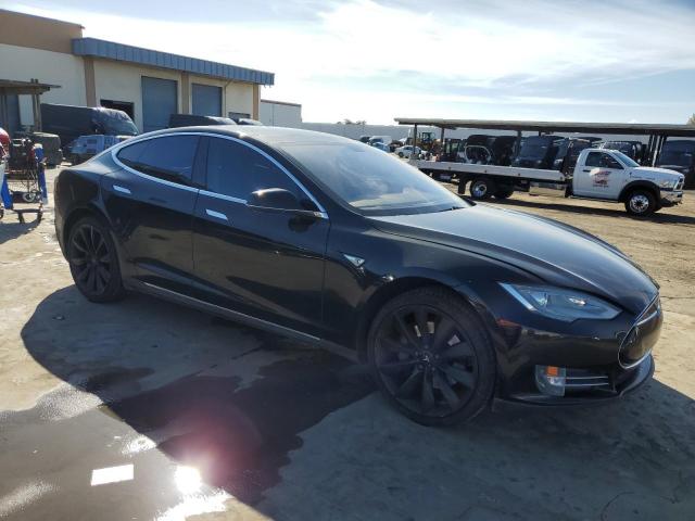 5YJSA1CNXDFP20822 - 2013 TESLA MODEL S BLACK photo 4