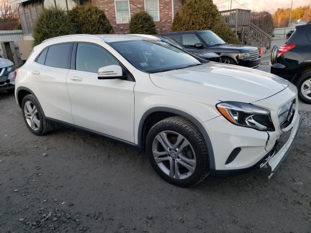 WDCTG4GBXFJ116813 - 2015 MERCEDES-BENZ GLA 250 4MATIC WHITE photo 4