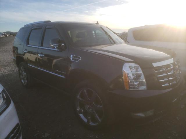 1GYFK63808R158140 - 2008 CADILLAC ESCALADE LUXURY BLACK photo 4