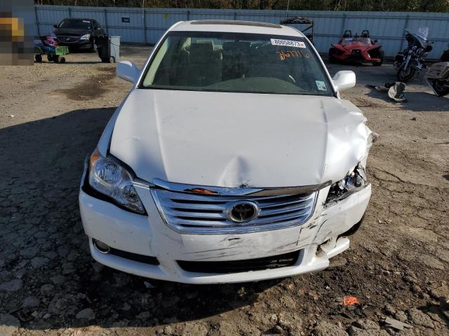 4T1BK3DB4AU367716 - 2010 TOYOTA AVALON XL WHITE photo 5