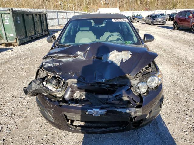 1G1JA5SH1D4180470 - 2013 CHEVROLET SONIC LS CHARCOAL photo 5