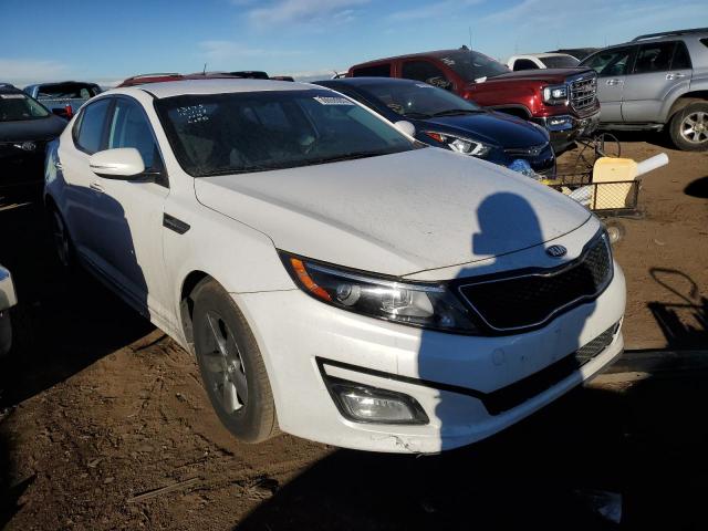 KNAGM4A77F5662155 - 2015 KIA OPTIMA LX WHITE photo 4