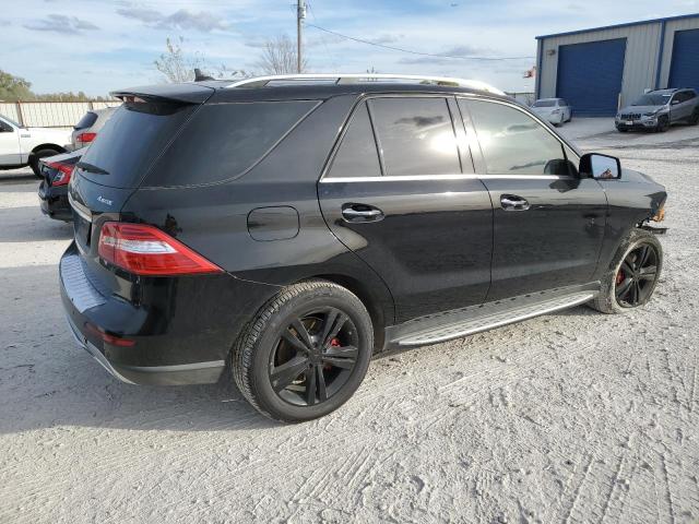 4JGDA5HB9FA599612 - 2015 MERCEDES-BENZ ML 350 4MATIC BLACK photo 3
