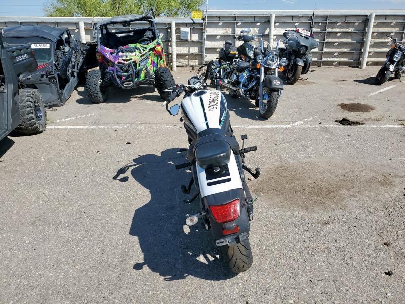 JKAENEC12MDA03678 - 2021 KAWASAKI EN650 C 白色 照片 4