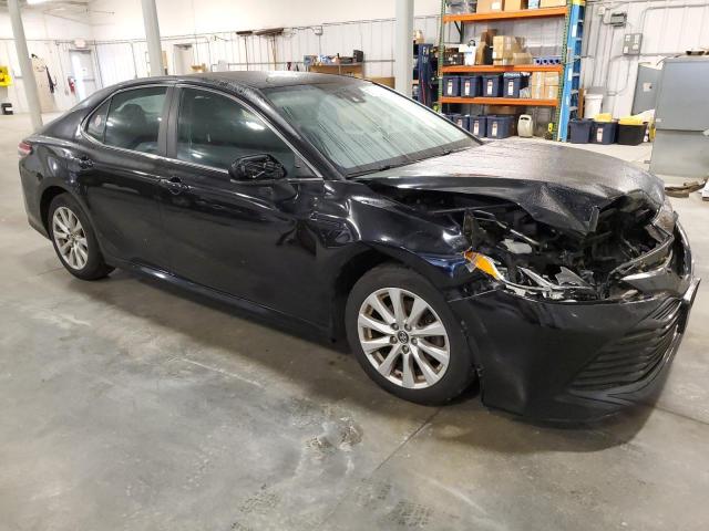 4T1B11HKXKU199499 - 2019 TOYOTA CAMRY L BLACK photo 4