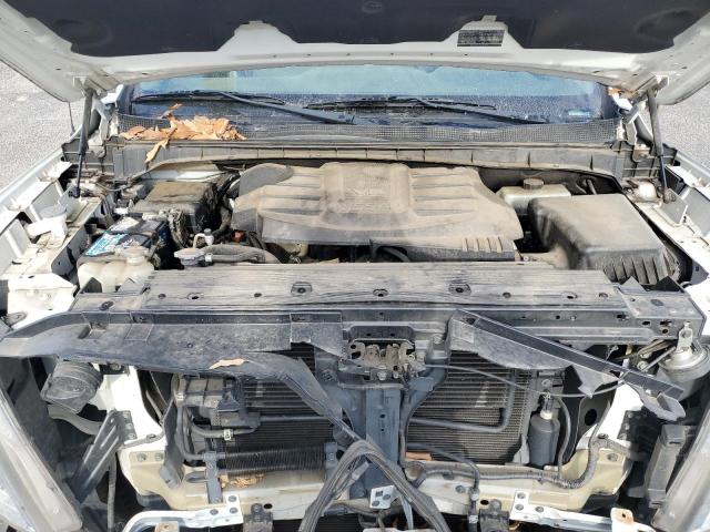 1N6AA1R83KN513861 - 2019 NISSAN TITAN S WHITE photo 11