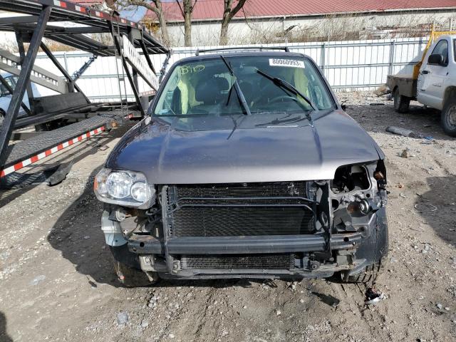 1FMCU94115KA93885 - 2005 FORD ESCAPE LIMITED GRAY photo 5