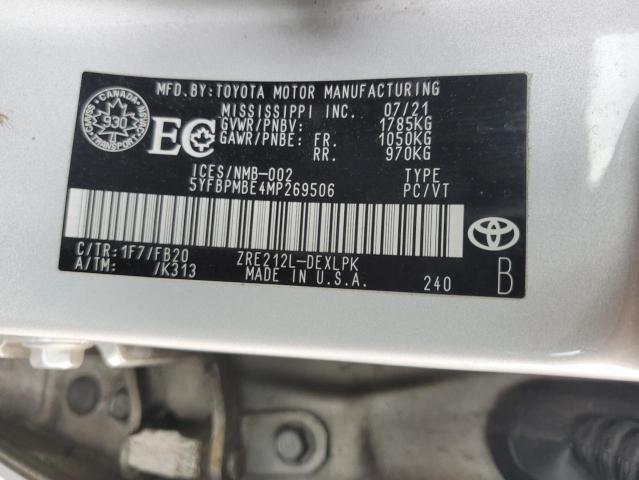 5YFBPMBE4MP269506 - 2021 TOYOTA COROLLA LE Серебристый фото 13