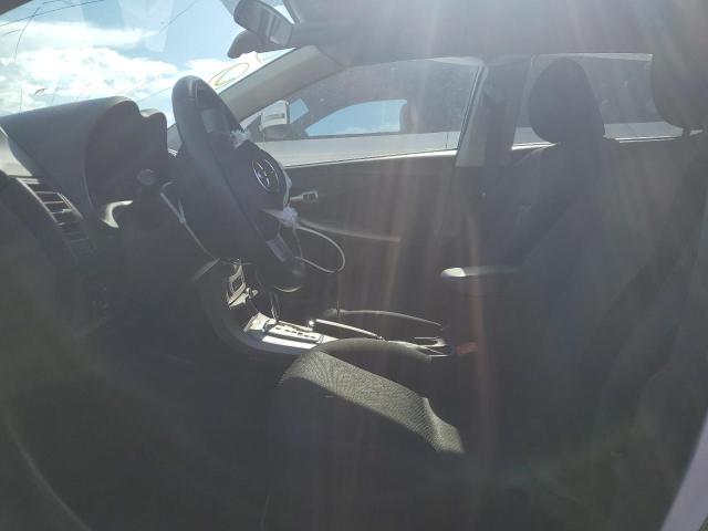 2T1BU4EE8AC405765 - 2010 TOYOTA COROLLA BASE Սպիտակ լուսանկար 7