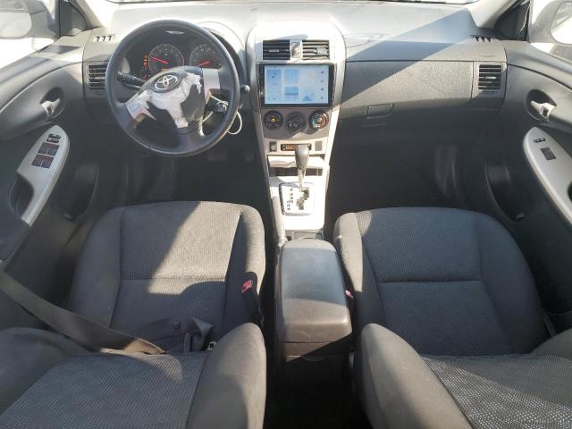 2T1BU4EE8AC405765 - 2010 TOYOTA COROLLA BASE Սպիտակ լուսանկար 8