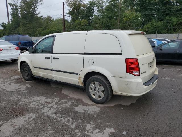 2C4RRGAG1DR639145 - 2013 RAM TRADESMAN WHITE photo 2