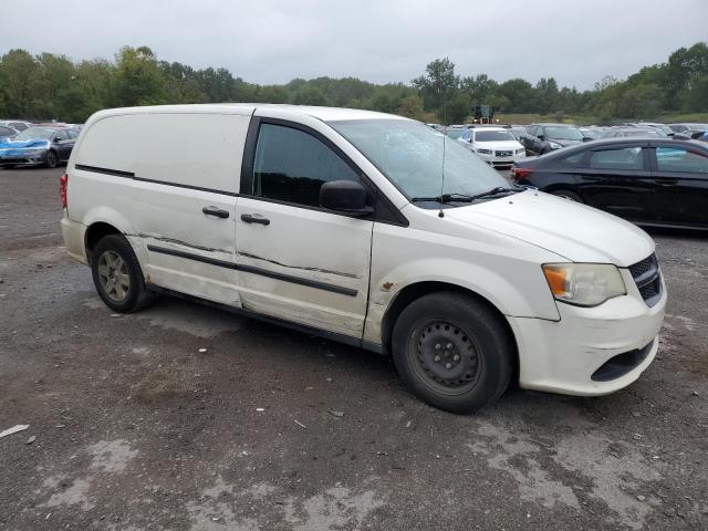 2C4RRGAG1DR639145 - 2013 RAM TRADESMAN WHITE photo 4