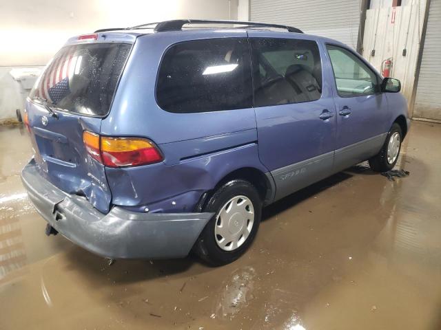 4T3ZF13C3WU080688 - 1998 TOYOTA SIENNA LE BLUE photo 3