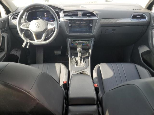 3VV3B7AX4NM092408 - 2022 VOLKSWAGEN TIGUAN SE BLACK photo 8